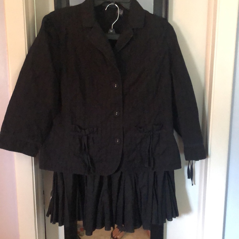 Two piece black jacket/skirt by Relativity. jacket size XL lined skirt size 10
